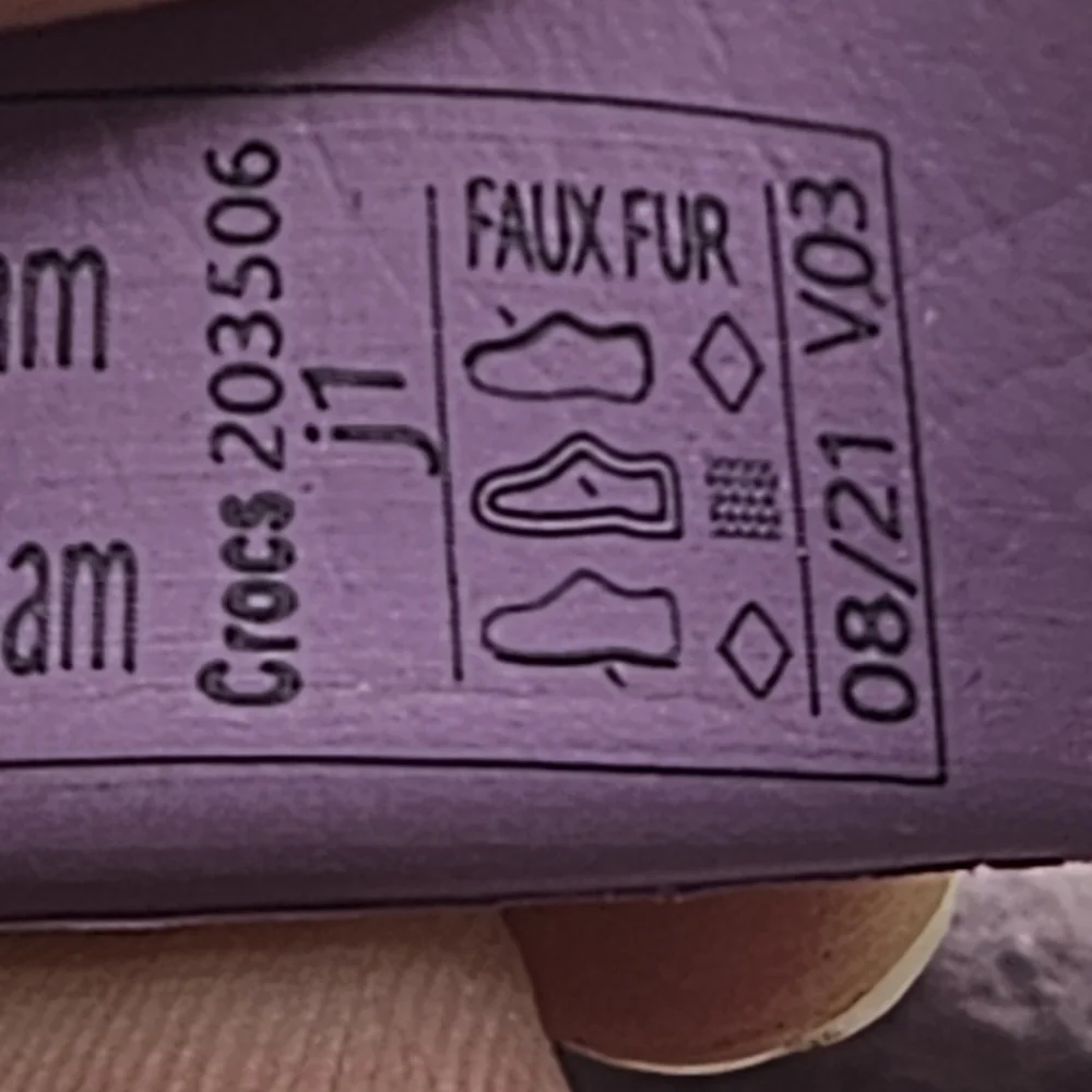 Crocs fleece lined clog purple lilac size 1 - Picture 7 of 15